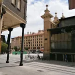 Junto Al Pilar Apartmán *
